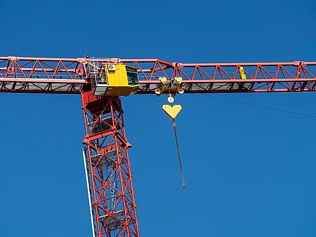 Building Hoist