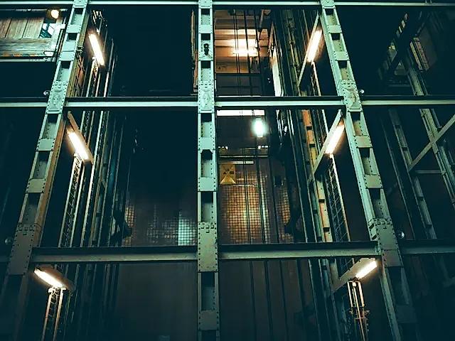Dumbwaiter Lift